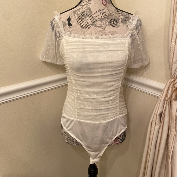 Altar'd State Ivory Ruffle Lace Top - Picture 1 of 5